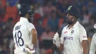 Rohit Sharma Advising Virat Kohli How to Play Jack Leach is The Best Moment at Motera From IND-ENG 3rd Test | WATCH VIDEO
